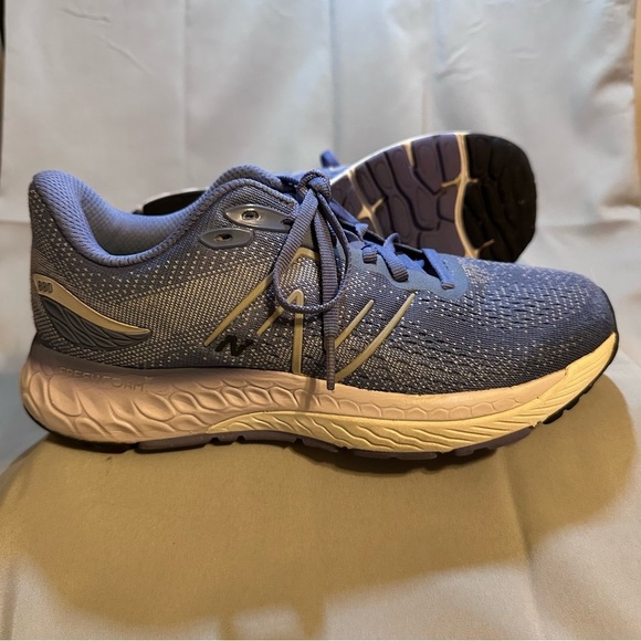 New Balance Fresh Foam X 880 women’s, Size 7 blue - Picture 3 of 8
